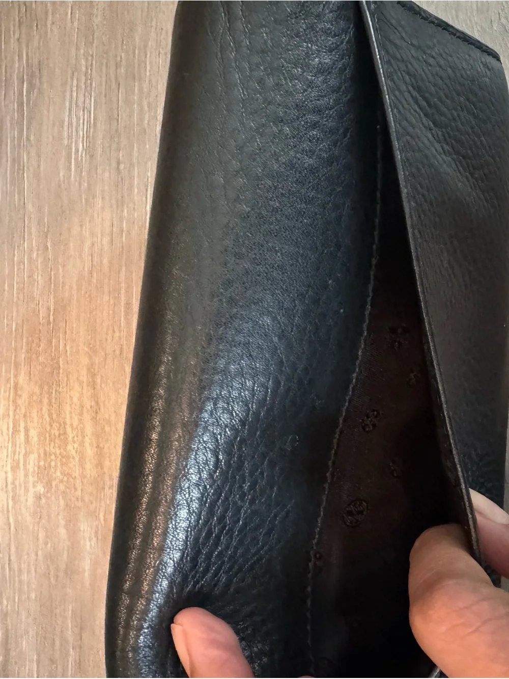 Tory Burch Black Leather Zip Card Wallet with Gold Hardware